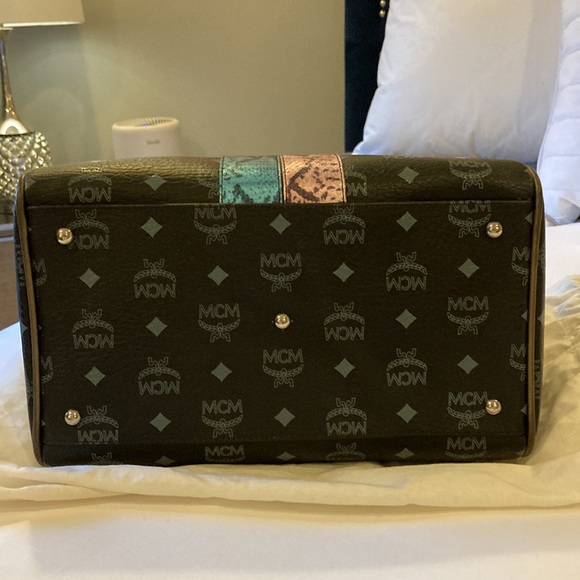 SOLD!!!!!!!! - Picture 9 of 12